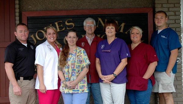 Messenger Photo / Jaine Treadwell Jones Animal Clinic is under new ownership. Dr. Christine Simmer and Howard Dickey assumed ownership of the animal clinic on Sept. 17. Dr. Jack Jones will continue at the clinic as part-time veterinarian. Pictured, from left, are the owners and staff of Jones Animal Clinic, Dickey, Simmer, Angelina Turnbull, Jones, Brenda Jones, Wendy Mobley and Dakota Anderson.