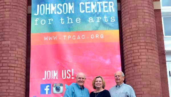 Messenger Photo/ Jaine Treadwell Mack Gibson, Troy-Pike Cultural Arts board chair, left, Vicki Pritchett, Johnson Center executive director, and Earl Ellis, membership chair, expressed appreciation to the many who supported the membership drive.